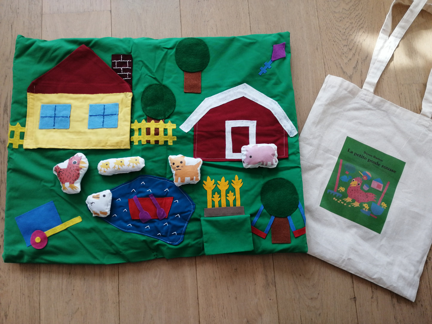 La petite poule rousse