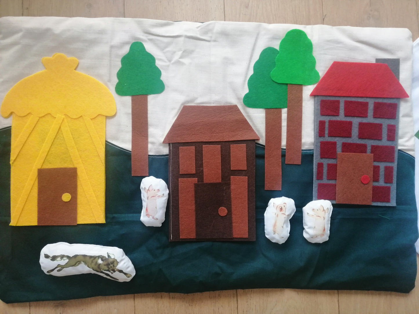 Les trois petits cochons