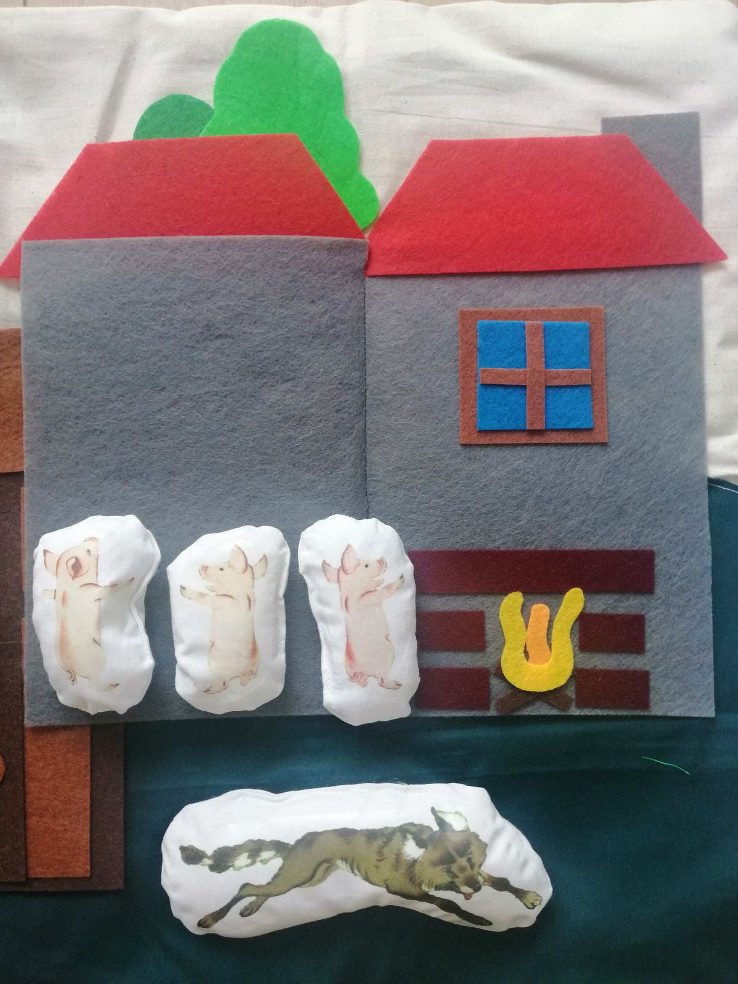 Les trois petits cochons